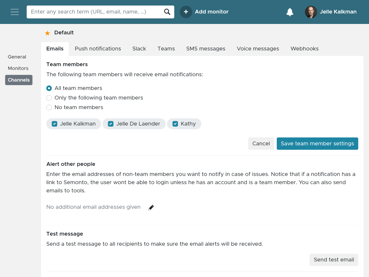 Managing team members in a contact group in Semonto